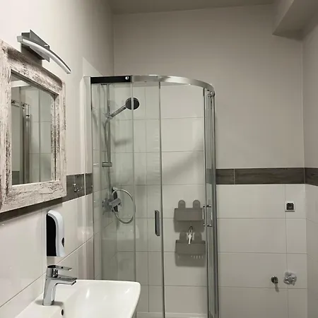 Gosciniec Pensionat 3*